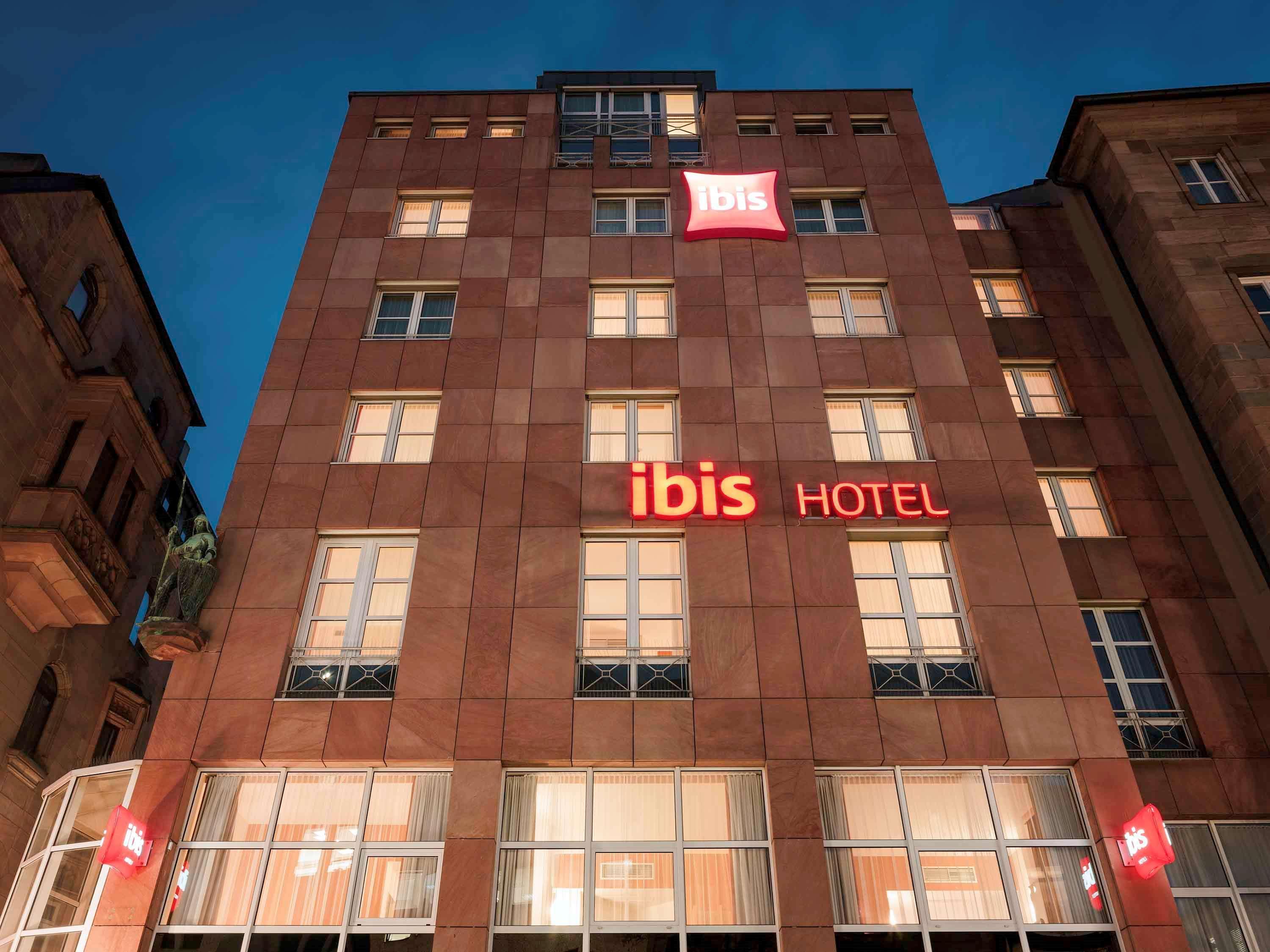 Ibis Hotel Nuernberg Altstadt Bagian luar foto