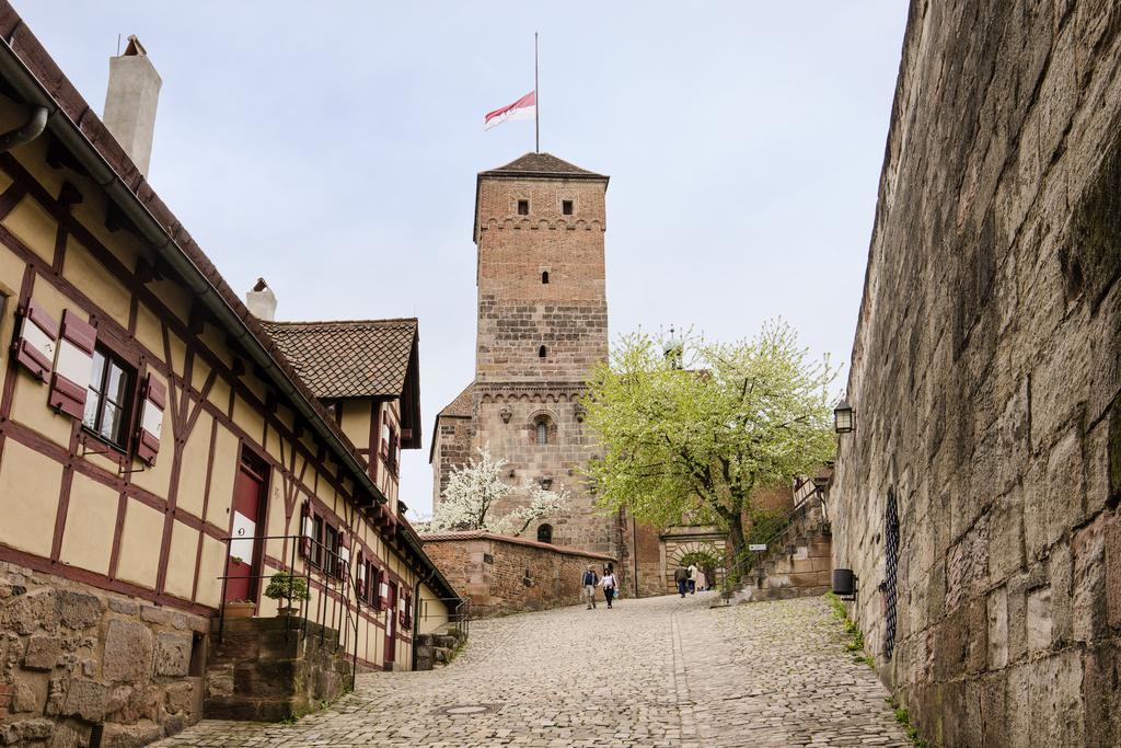 Ibis Hotel Nuernberg Altstadt Bagian luar foto