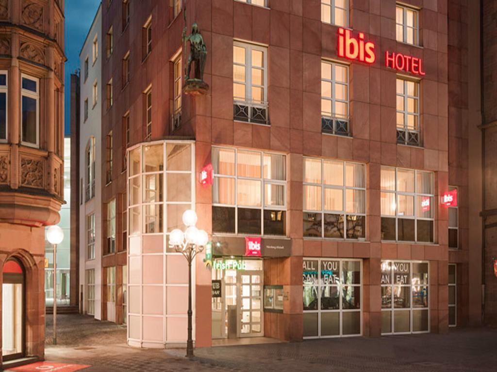 Ibis Hotel Nuernberg Altstadt Bagian luar foto